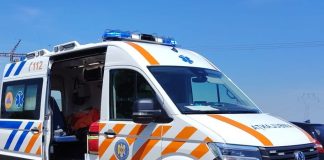 Copilă de 4 ani, rănită într-un accident rutier produs la Nănești