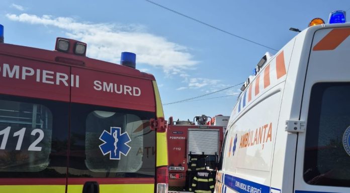 Două mașini s-au ciocnit pe DN 24, aproape de Tișița