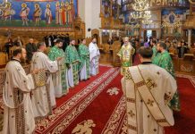 Duminica Cincizecimii la Catedrala Unirii din Focșani ciprian catedrala