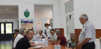 Atac la libertatea de expresie, din partea primarului comunei Dumbrăveni, dejucat de consilierii locali