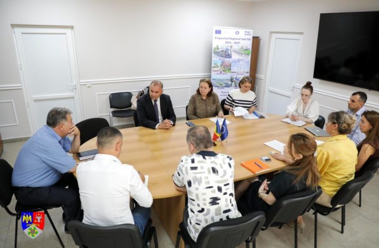 A fost semnat contractul de finanțare pentru o investiție majoră: 24 milioane euro pentru modernizarea DJ 205P Ivăncești – Făurei, Precistanu – Balta Raței – Mircești și DJ 204D – Mândrești – DN 23