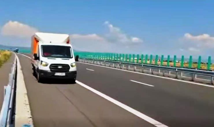 VIDEO Crește numărul de incidente provocate de distrugerea gardurilor de protecție pe A7