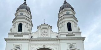 FOTO Excursie la Iași pentru 50 de elevi vrânceni, premiați la concursurile de religie și spiritualitate