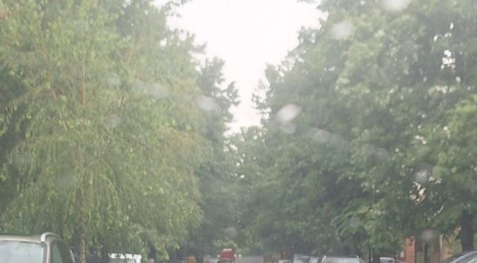 Meteo: ploi, vânt, grindină, vijelii, astăzi și mâine