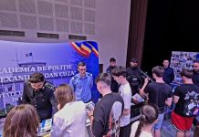 Jandarmeria Vrancea, alături de elevi la Târgul Educațional Focșani 2026 jandarmi elevi