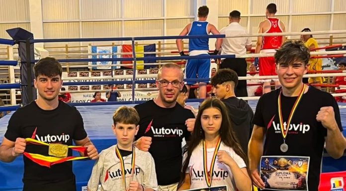 FOTO-VIDEO Rezultate foarte bune pentru pugiliștii pregătiți de Viorel Otavă la un turneu internațional de box