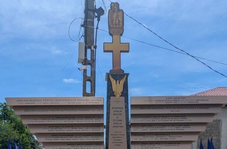 FOTO Monumentul dezvelit astăzi la Jorăști, un monument pentru eroi, o lecție pentru generațiile viitoare