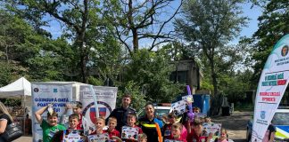FOTO Polițiștii, alături de copii de 1 Iunie