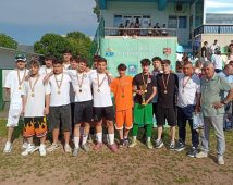 Fotbal: Victoria Gugești a câștigat Cupa României, faza județeană / Campioanele județene la juniori, premiate de AJF 1 premiere juniori