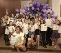 O tânără talentată din Vrancea, câștigătoarea marelui trofeu la International Next Magic Voice 6 premii next voice