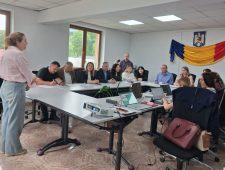FOTO ”Satul cu bunici” - Proiect european pentru îngrijirea persoanelor vârstnice, la Vizantea-Livezi 1 proiect social vizantea