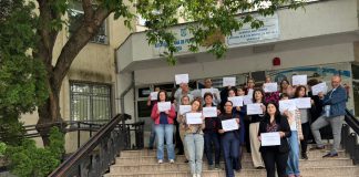 Protest spontan la Casa de Pensii Vrancea. Salariații au oprit lucrul, nemulțumiți de proiectul legii salarizării