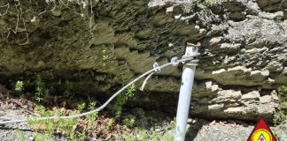 Salvamontiștii au grijă de traseele din Munții Vrancei, în ciuda ”turiștilor” certați cu legea și bunul simț