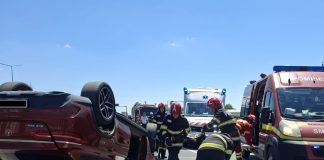 O persoană rănită în accidentul de la ieșirea din Focșani a fost descarcerată de pompieri