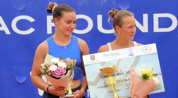 Tenis de câmp, Turneul Internațional de la Focșani: câștigătoarele la dublu, premiate, mâine e finala la simplu