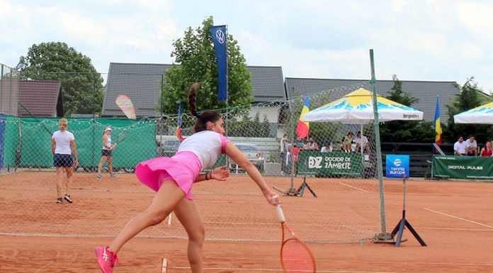 Turneul Internațional de Tenis de la Focșani: favorita nr. 1 la simplu, eliminată / Azi se joacă semifinalele la dublu