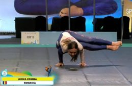 FOTO Echipă de yoga din Focșani, participantă la prima ediție a Campionatului Mondial de Yogasana 5 yoga 2