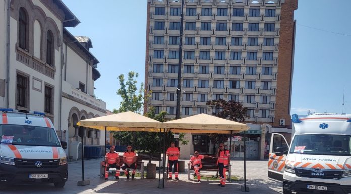 Ziua Ambulanței sărbătorită de salvatorii vrânceni alături de oameni