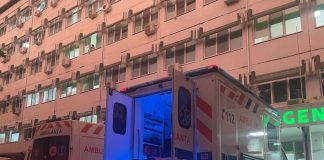 5 din cei 11 pasageri din microbuzul răsturnat azi dimineață, pe E85, au ajuns la spital, cu leziuni minore