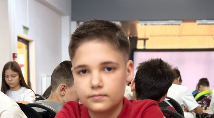Darius Pană și drumul spre visul european / Focșăneanul participă la Campionatul European de Șah pe Echipe U12