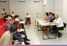 Locurile de parcare pentru persoanele cu dizabilități, în atenția autorităților locale / Amenzi mai mari pentru șoferii care-și lasă mașinile pe spațiile rezervate celor cu dizabilități dezbatere dizabil
