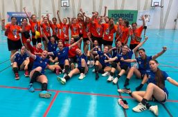 Echipele ALH Dinamic Focșani, în semifinale la un turneu internațional de handbal, desfășurat la Paris 3 handbal ALH