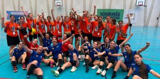 Echipele ALH Dinamic Focșani, în semifinale la un turneu internațional de handbal, desfășurat la Paris