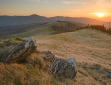 „Aventură în Vrancea Sălbatică” – o competiție care transformă sportul într-un ambasador al naturii 1 munte