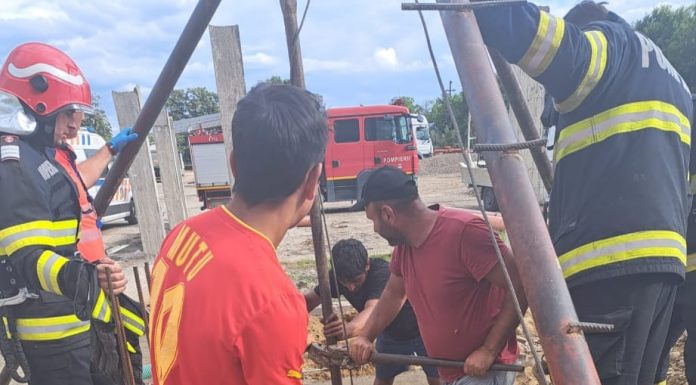 ULTIMA ORĂ Tânărul prins sub un mal de pămănt a murit