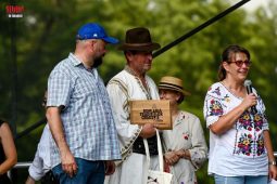 FOTO Premiu național pentru Gastro Local ”Căprițele lui Robert” din Răcoasa 3 premiu capritele lui robert