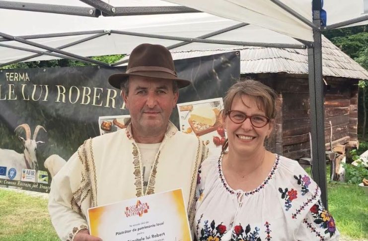 FOTO Premiu național pentru Gastro Local ”Căprițele lui Robert” din Răcoasa