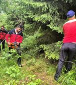 FOTO Două refugii din Munții Vrancei, renovate de salvamontiști 3 salvamont 1