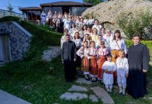 FOTO Ateliere tradiționale și tinere premiate în Parohia Neculele traditii parohie neculele