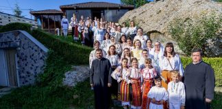 FOTO Ateliere tradiționale și tinere premiate în Parohia Neculele