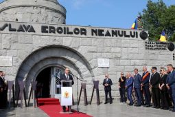 VIDEO-FOTO Comemorarea eroilor români / Președintele Consiliului Județean Vrancea, Nicușor Halici: „Mărășești ne obligă să fim o generație demnă de sacrificiul eroilor noștri” 2 6 august marasesti 4