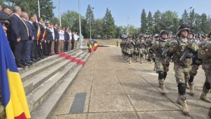VIDEO-FOTO Comemorarea eroilor români / Președintele Consiliului Județean Vrancea, Nicușor Halici: „Mărășești ne obligă să fim o generație demnă de sacrificiul eroilor noștri” 6 6 august marasesti 8