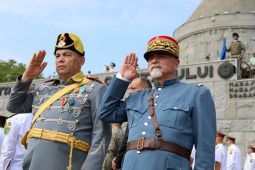 VIDEO-FOTO Comemorarea eroilor români / Președintele Consiliului Județean Vrancea, Nicușor Halici: „Mărășești ne obligă să fim o generație demnă de sacrificiul eroilor noștri” 8 6 august marasesti 9