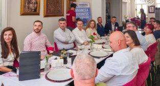 Probleme ridicate de antreprenorii vrânceni, la întâlnirea cu ministrul Economiei: concurența neloială, impredictibilitatea deciziilor, lipsa de transparență 1 afaceri irineu darau