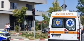 Două femei, accidentate în urma unei coliziuni pe strada Cuza Vodă din Focșani