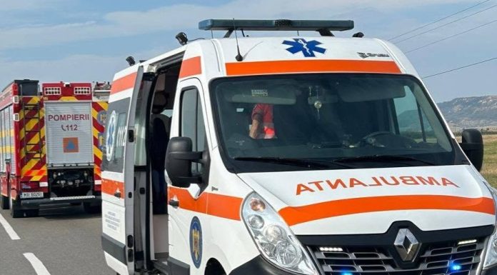 Două femei rănite într-un accident, în zona Onasis / O femeie a fost descarcerată