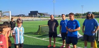 FOTO-VIDEO Zi de neuitat pentru micii fotbaliști din Focșani: antrenament cu Narcis Răducan