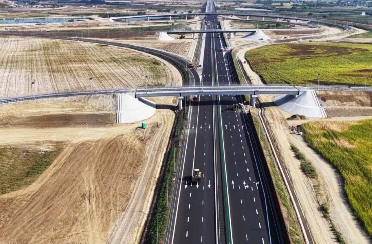 VIDEO S-a deschis circulația pe Autostrada Adjud – Bacău / Se poate circula pe autostradă de la București până la Bacău