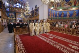FOTO Duminica a 12-a după Rusalii la Catedrala Unirii din Focșani 3 ciprian catedrala 2