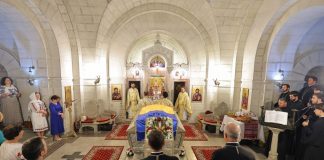 FOTO Slujbă de hram la capela Mausoleului Mărășești, oficiată de ÎPS Ciprian