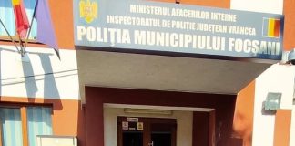 Aflat în timpul liber, un polițist a imobilizat un bărbat care tocmai tâlhărise o persoană pe stradă