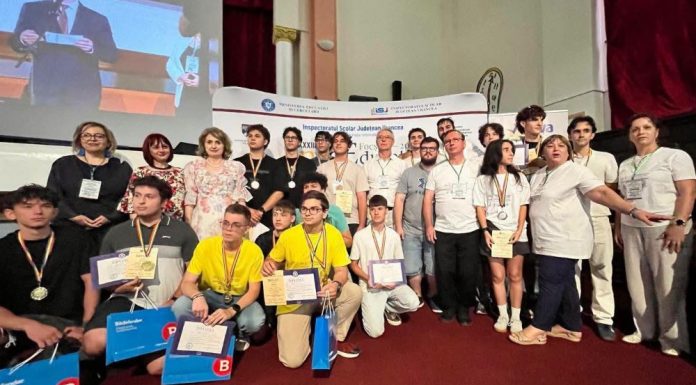 FOTO Elevi talentați, inspirați și ambițioși la InfoEducație 2026 / Echipele vrâncene, premiate de ISJ, FEN și CJV