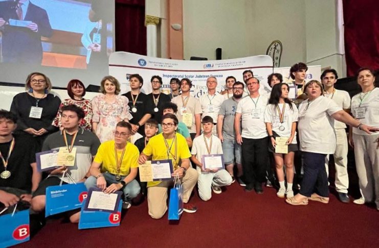 FOTO Elevi talentați, inspirați și ambițioși la InfoEducație 2026 / Echipele vrâncene, premiate de ISJ, FEN și CJV