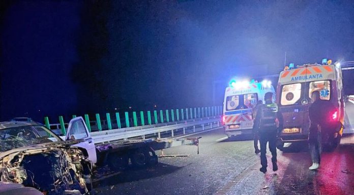 FOTO Carambol pe Autostrada Moldovei, aproape de Adjud / Trei răniți duși la spital