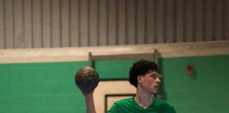 FOTO-VIDEO Tânăr cu origini vrâncene, în lotul de handbal U18 al Marii Britanii