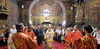 FOTO Biserica „Sfânta Cruce” din Odobești și-a serbat hramul